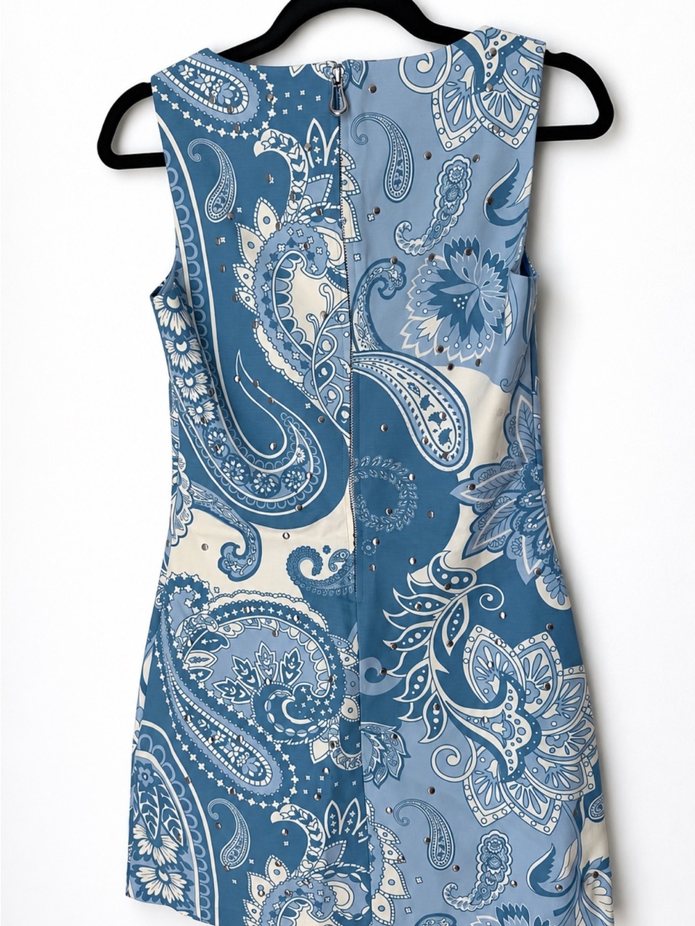 New ✧💎 Camila Coelho💎✧ Blue and white Paisley silver stud Mini Dress 2 - Picture 3 of 7